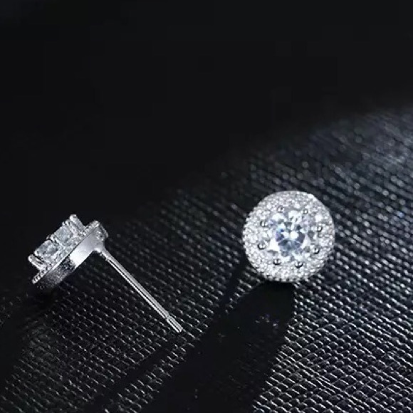 Small Stud Earrings - Picture 4 of 4